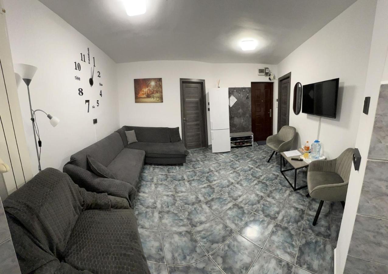 Ene Apart Oradea Free Parking Екстер'єр фото