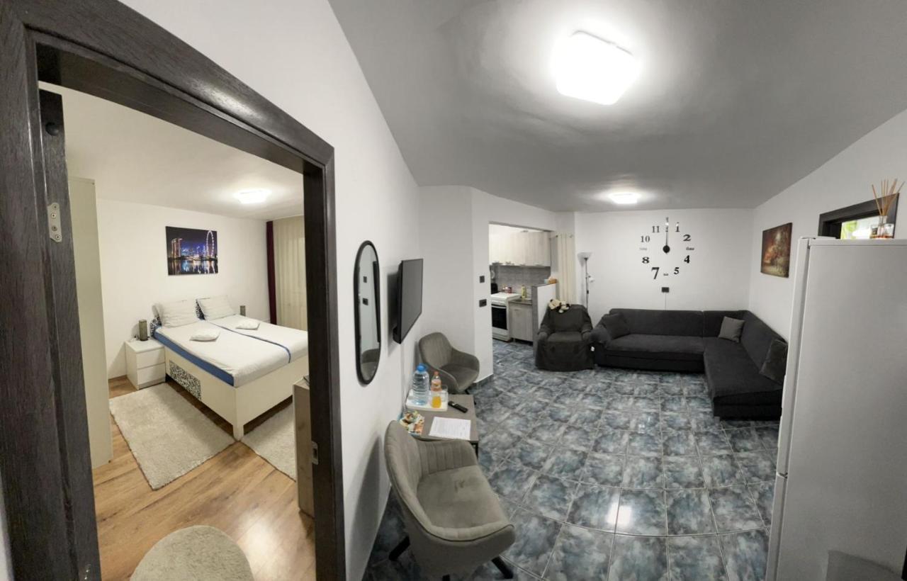 Ene Apart Oradea Free Parking Екстер'єр фото