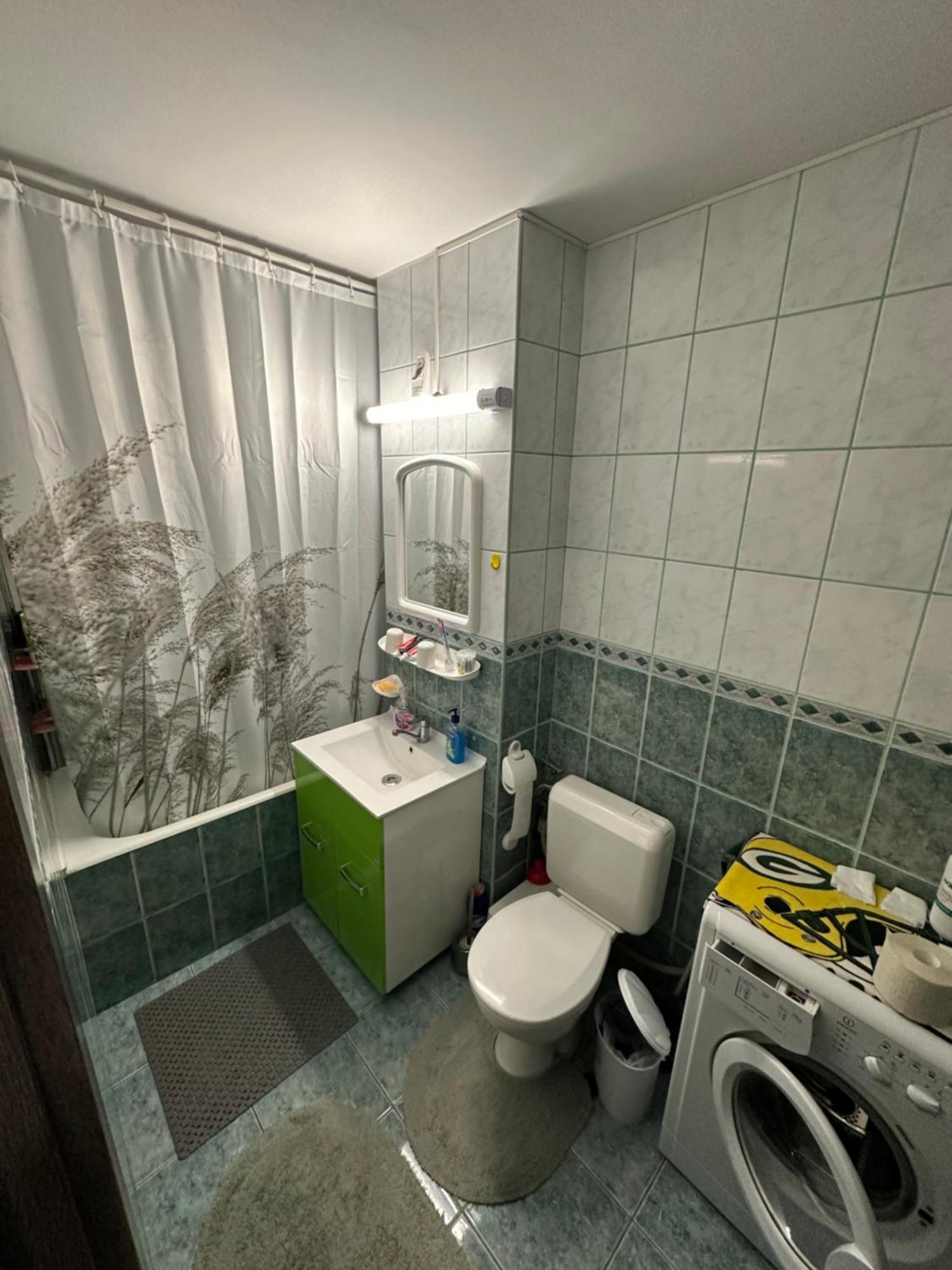 Ene Apart Oradea Free Parking Екстер'єр фото